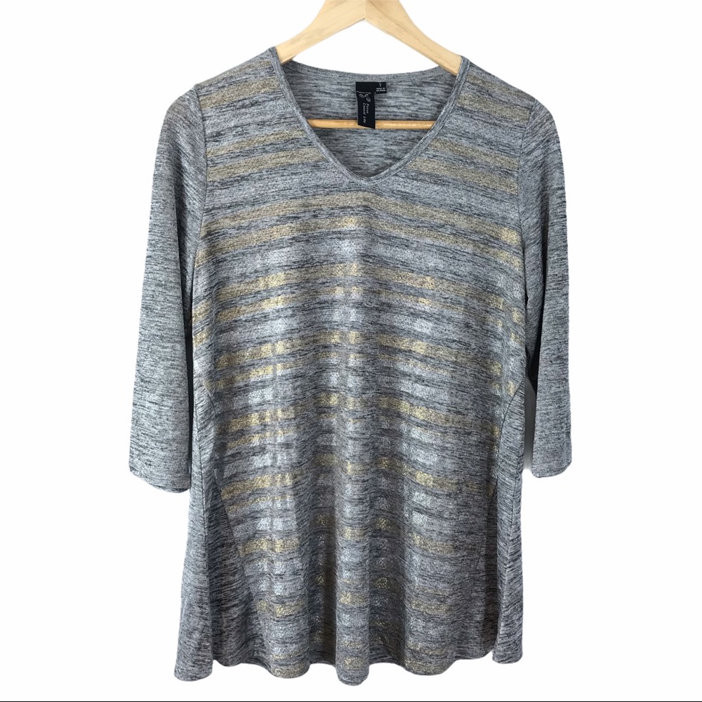 Focus Casual Life Gray Gold Shimmer 3/4 Sleeve Top